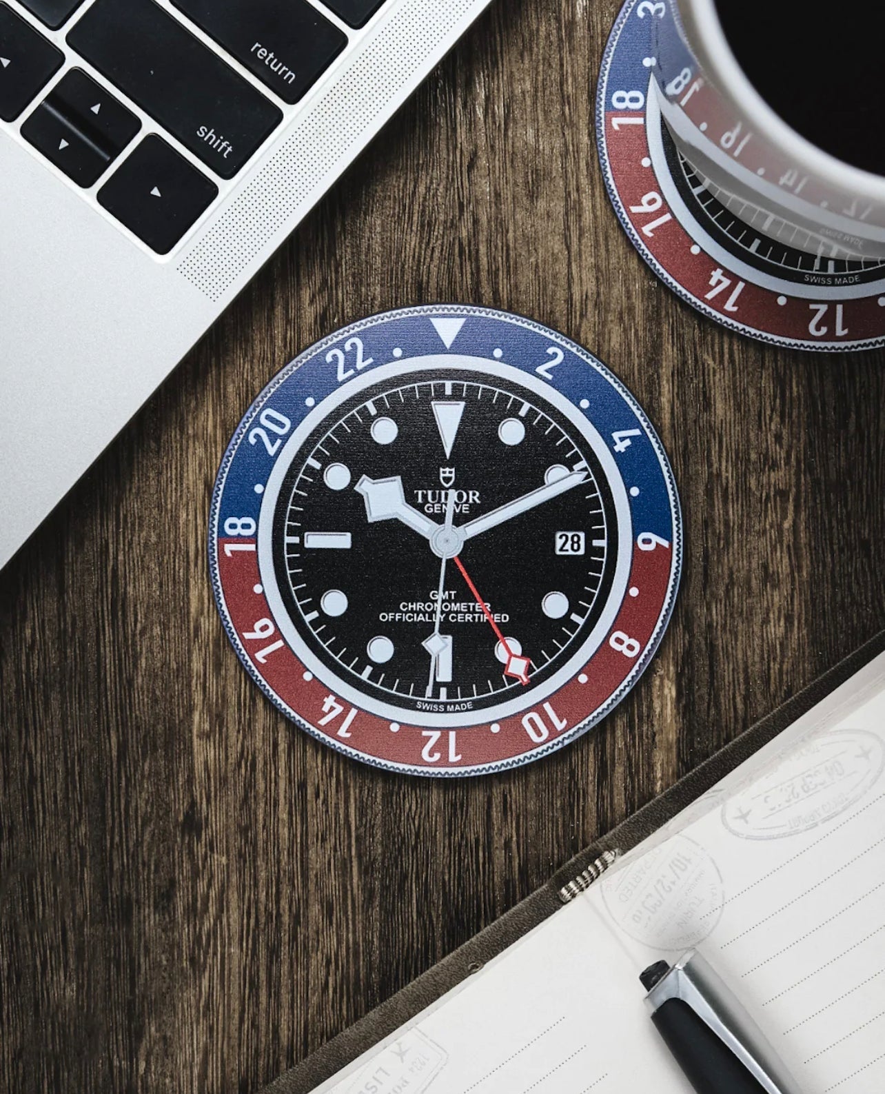 Sous-verres en Silicone pour Amateurs de Montres - Tudor BB GMT