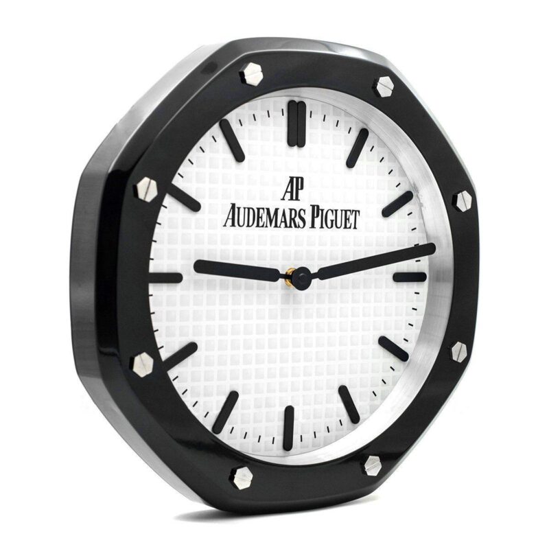 Luxury Watch Audemars Piguet AP09 - Elegance and Precision Swiss Made